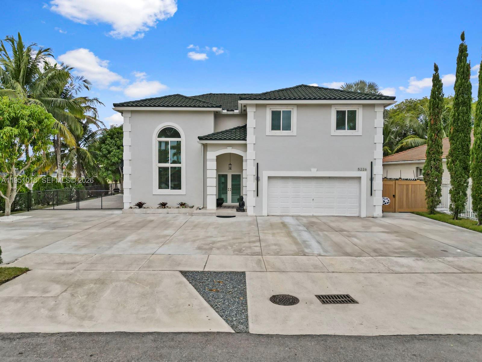 5226 SW 160th Ave, Miami FL 33185