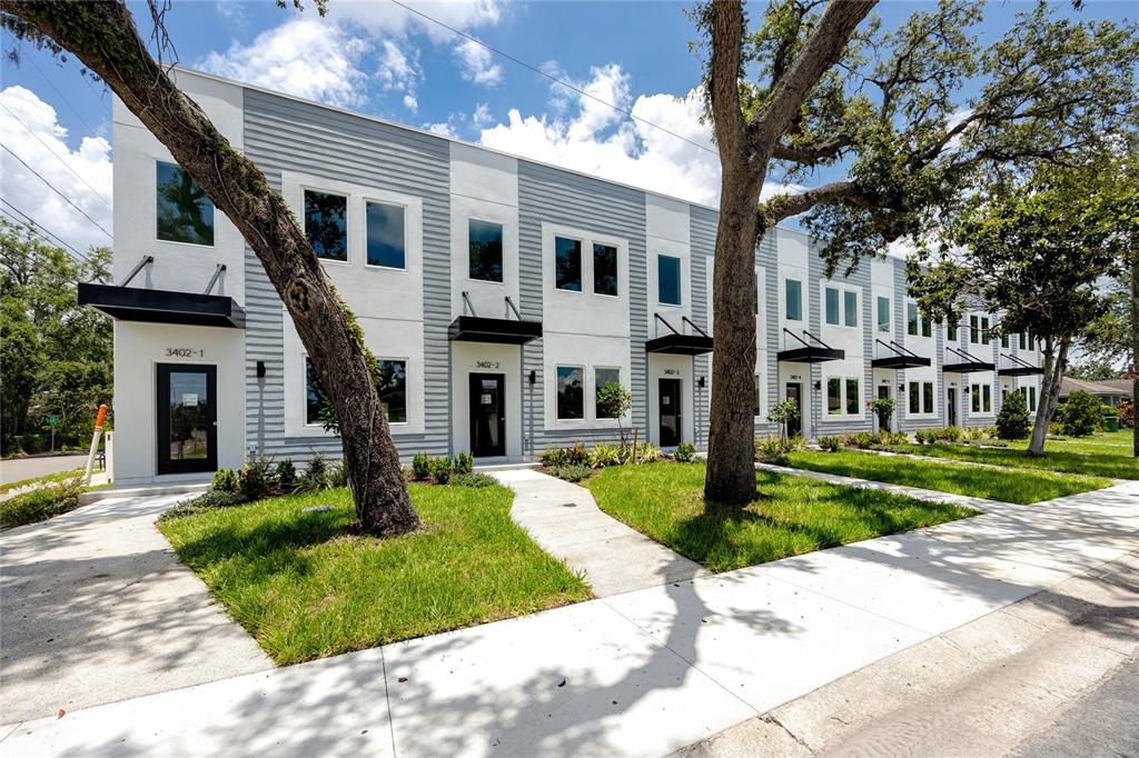 3402 E 28TH AVENUE UNIT 5