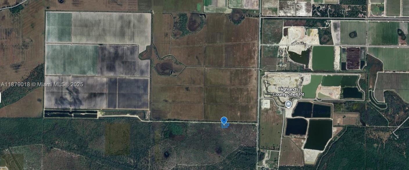 This is an aerial map view showing a rural property plot near the Highlands County Shell Pit — 0000 Del Verde, Punta Gorda FL 33982, PUNTA GORDA, FL