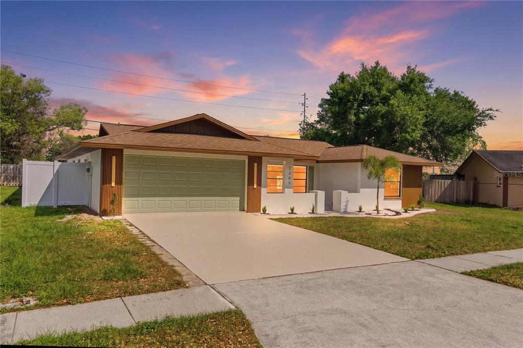 2309 PIN OAK LANE E, CLEARWATER, FL — photo 4 of 30