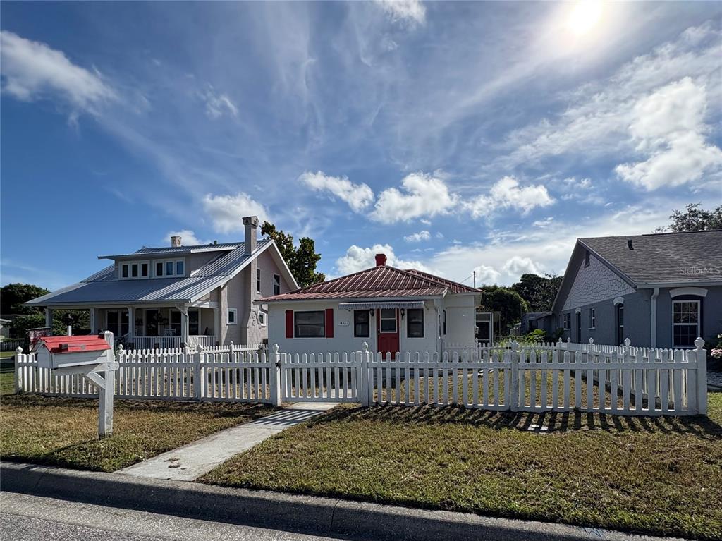 433 PENNSYLVANIA AVENUE, ST CLOUD, FL — photo 2 of 29