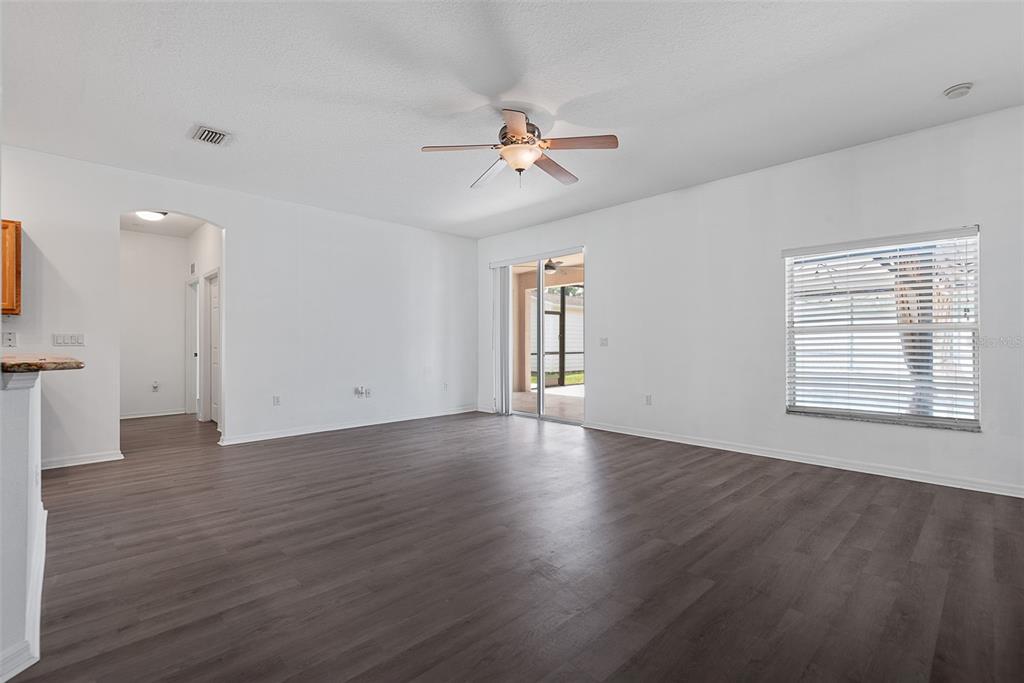 54 PARKVIEW DRIVE, PALM COAST, FL — photo 4 of 30