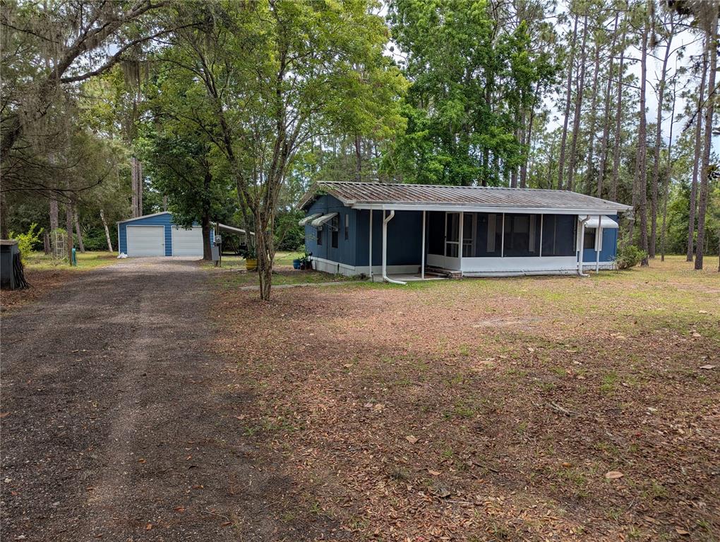 119 W CEDAR COURT