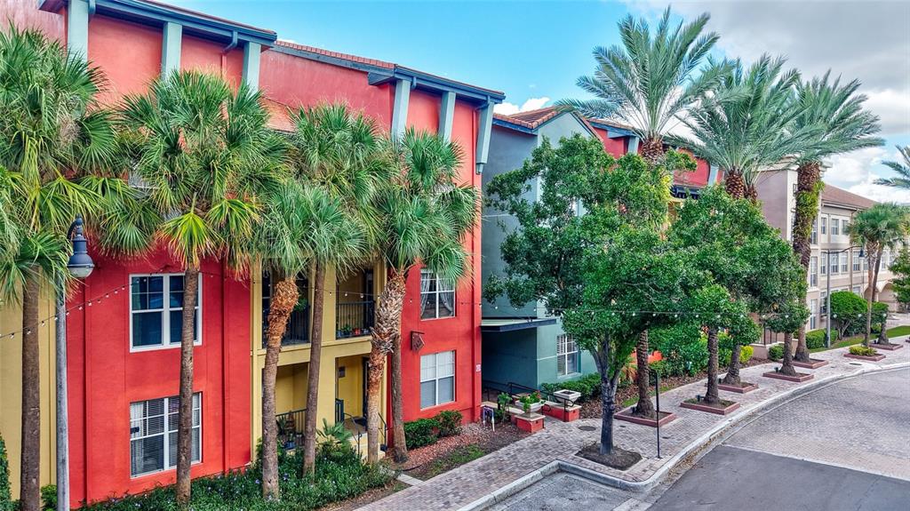 2421 W HORATIO STREET UNIT 820