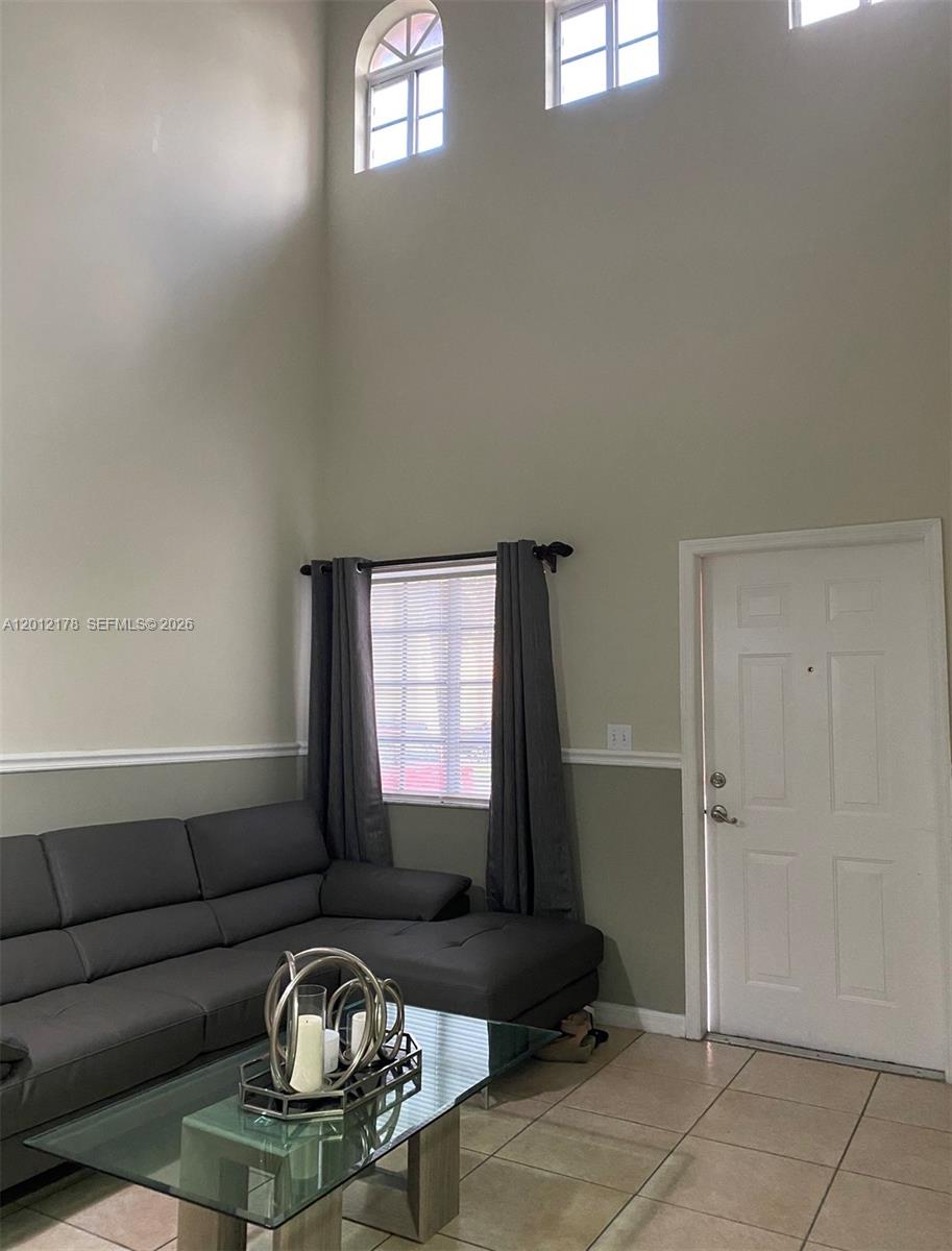 6995 NW 173rd Dr # 2105, Hialeah FL 33015