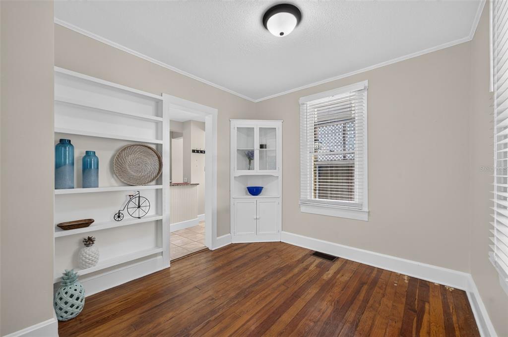 834 N ALEXANDER STREET, MOUNT DORA, FL — photo 5 of 23