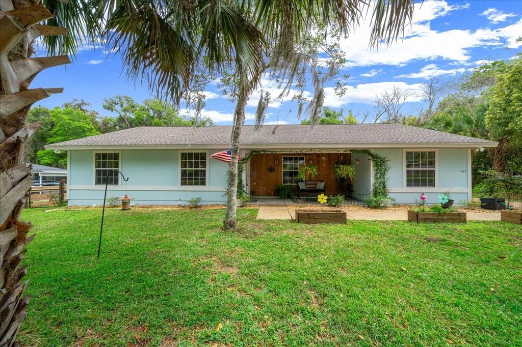 303 SE 29TH AVENUE