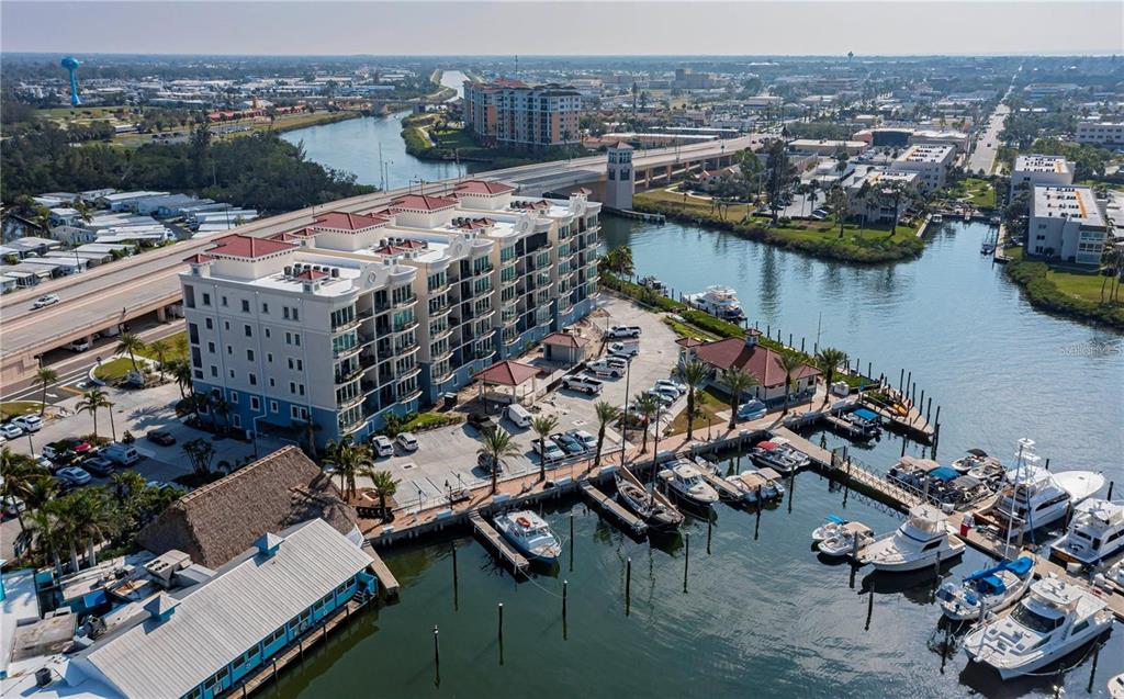 503 N TAMIAMI TRAIL UNIT 301