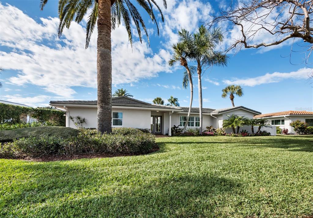 513 OUTRIGGER LANE