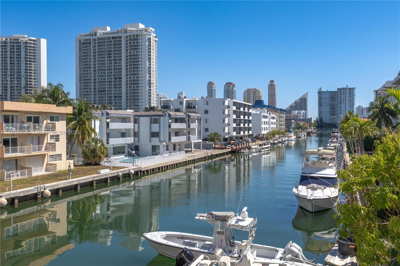 17051 NE 35th Ave # 206, North Miami Beach FL 33160