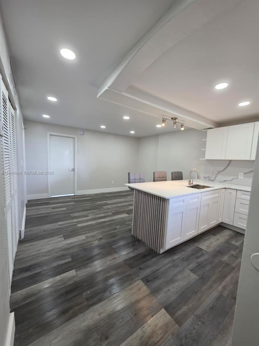 16400 NE 17th Ave # 701, North Miami Beach FL 33162
