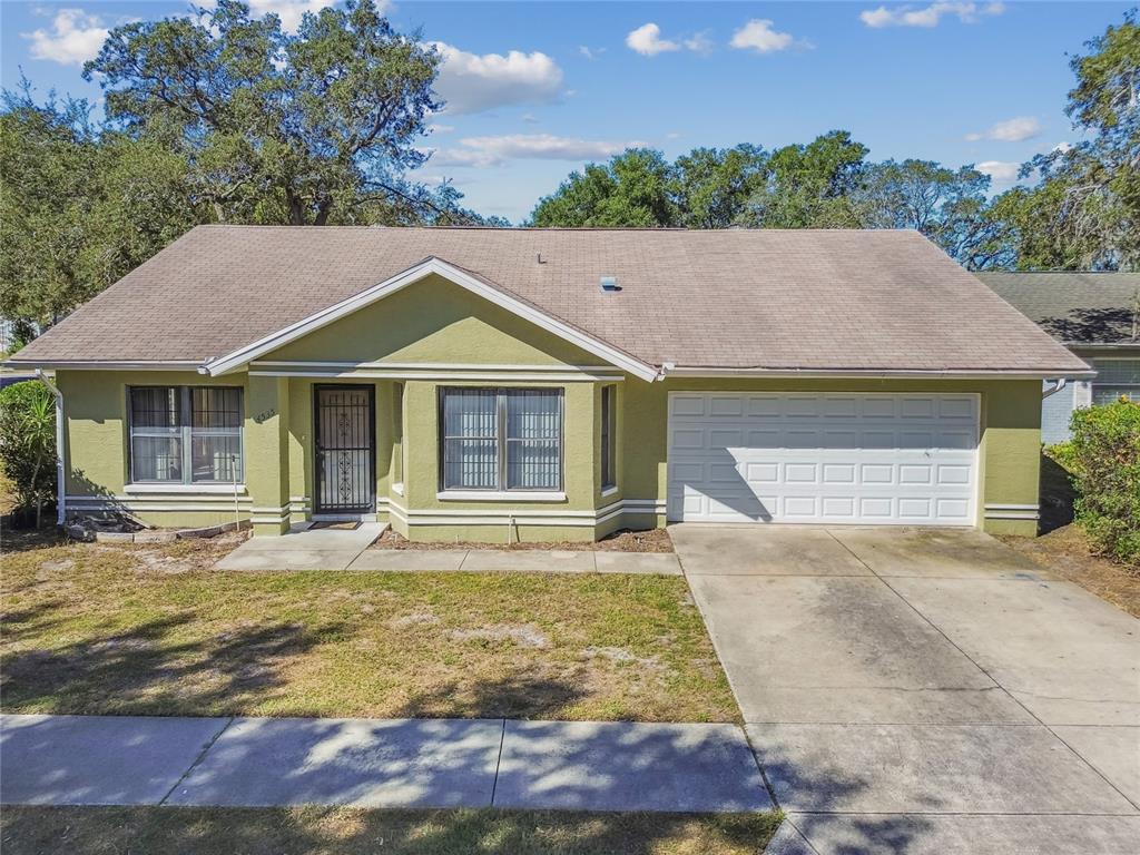 4535 UZZLE WAY