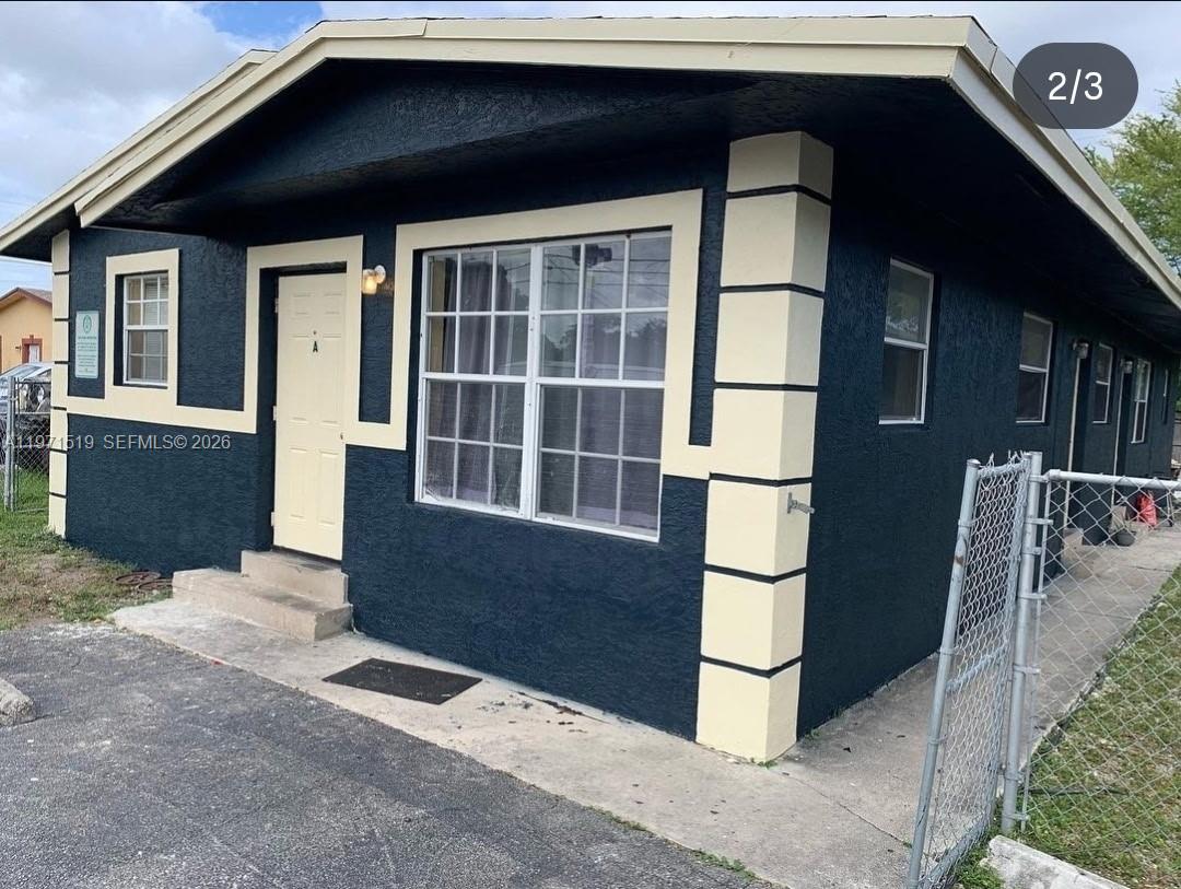 770 SW 2nd Ave, Deerfield Beach FL 33441