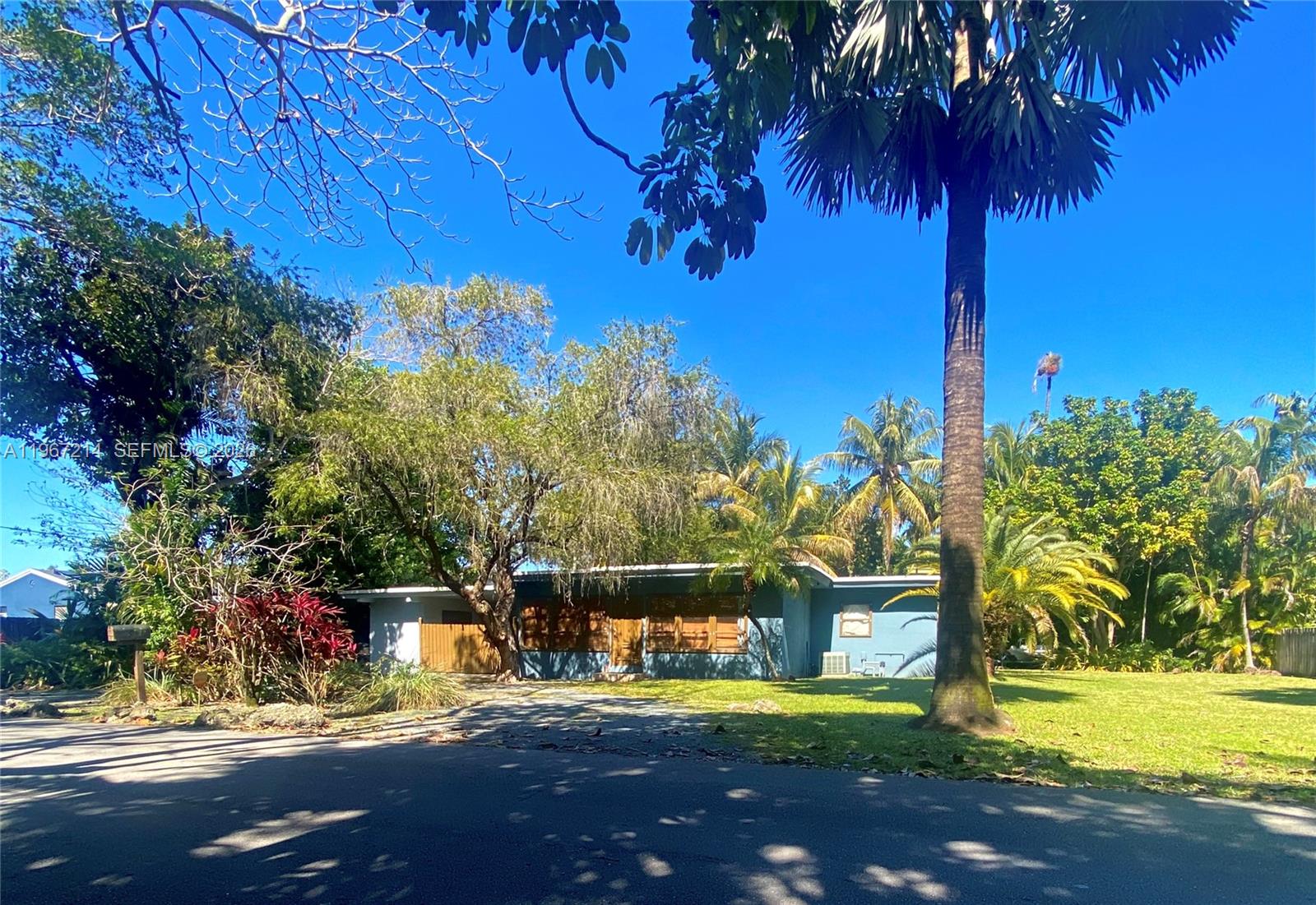 5975 SW 60th St, South Miami FL 33143
