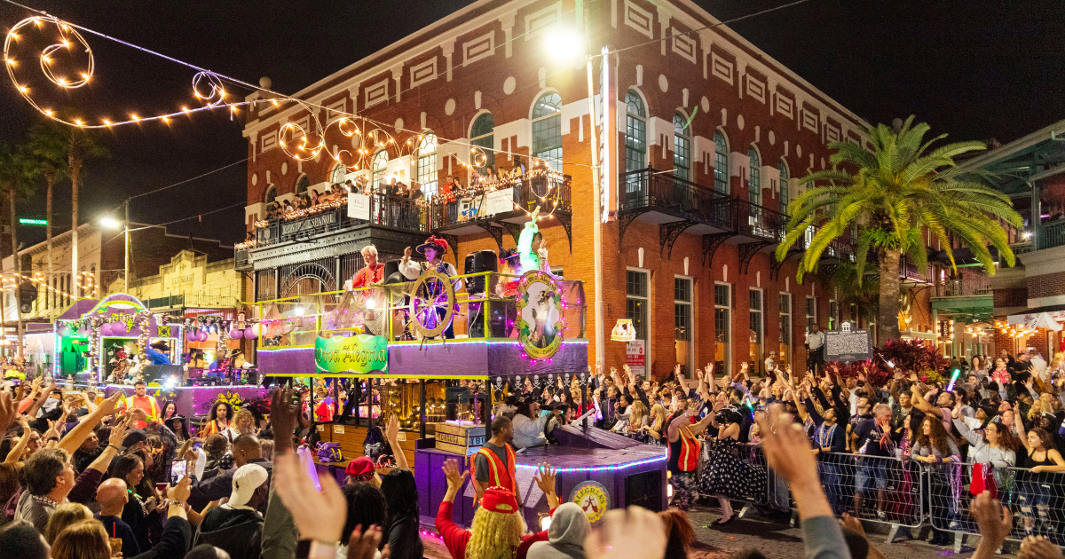 Krewe of Sant’Yago Illuminated Knight Parade